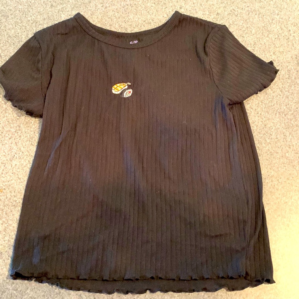 Black sushi crop shirt